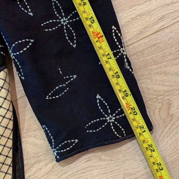 Vintage Women's Asian Jacket with Traditional Chinese Knot Buttons - Picture 7 of 8